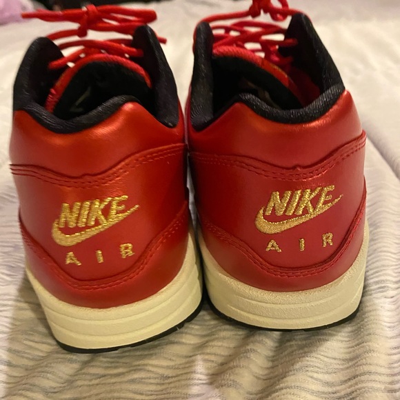 Nike Shoes - New red and gold bling Nikes